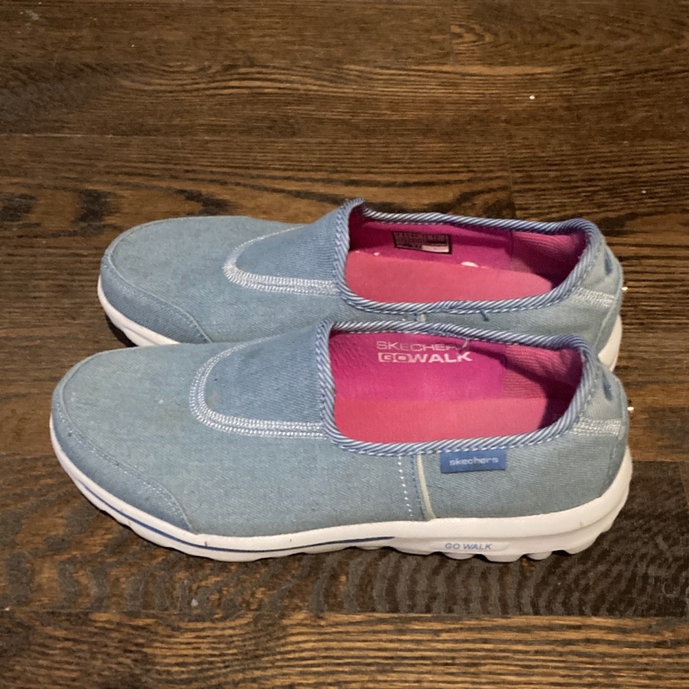 Skechers Denim Blue Slip-On Sneaker Air cooled Goga mat - Picture 2 of 5